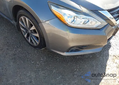 2016 Nissan Altima 2.5 Sv z USA, uszkodzony, nr VIN 1N4AL3AP4GC294171